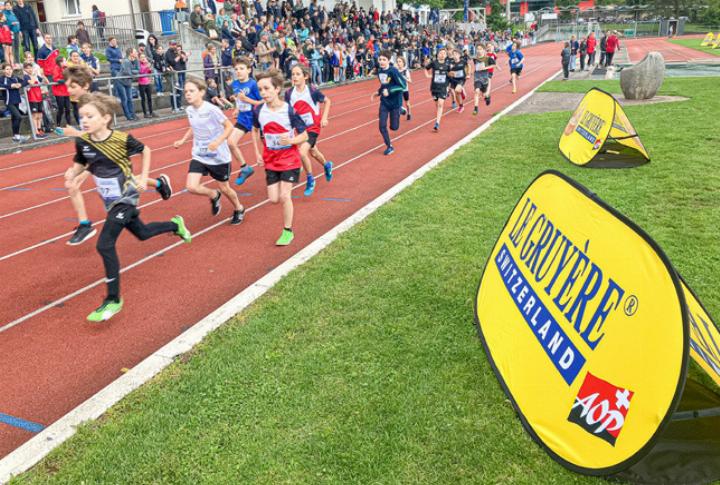 Hartes Ringen um jeden Rang: Auch heuer wie-
der drehen Jugendliche und Kinder anlässlich des Regionalfinals von «Mille Gruyère» ihre Runden im «Gitterli».
Bild zvg