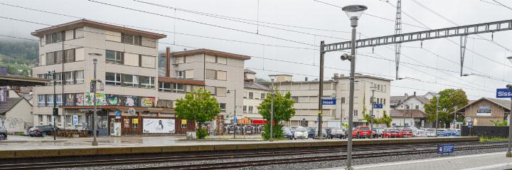 Nachdem die Helvetia die weitere Entwicklung der Überbauung des Tobler-Areals einstellt, dürften sich die Sissacher an diesem Bild noch lange erfreuen. Bild vs
