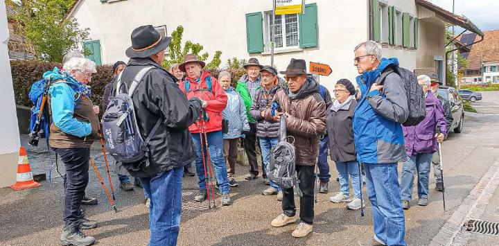 Ab Rünenberg gehts auf Schustern Rappen weiter Richtung Schulheim Sommerau. Bild zvg