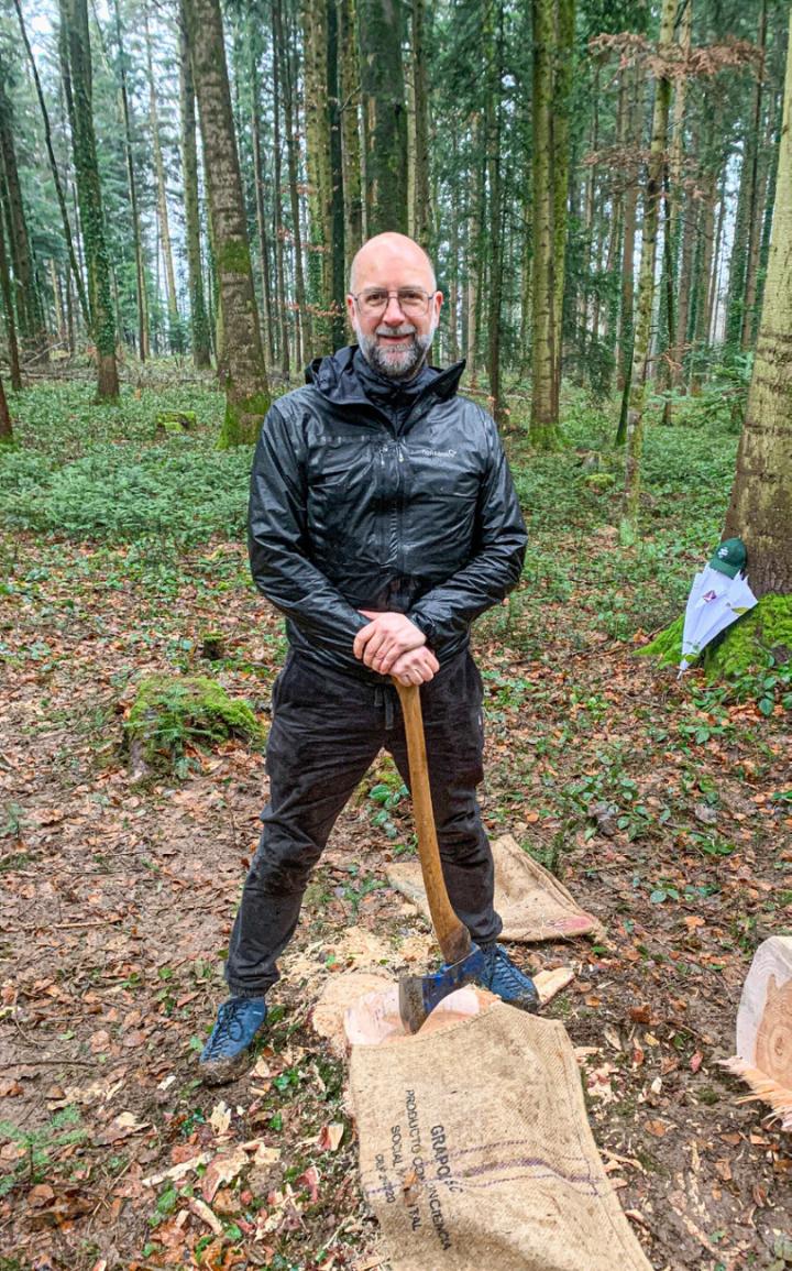 Philipp Schoch, Präsident von «Wald beider Basel», schlägt vor, den Wald und seine Bedeutung in der Bundesverfassung zu verankern. Bild zvg