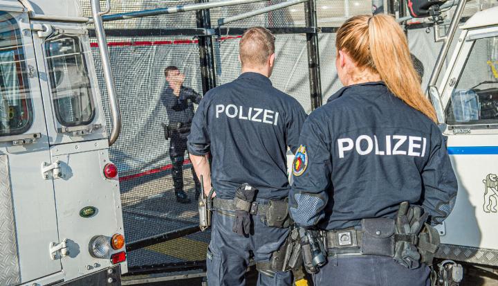 Die Basler Polizistinnen und Polizisten werden von Kollegen aus der ganzen Schweiz unterstützt. Bild zvg / Kanton BS