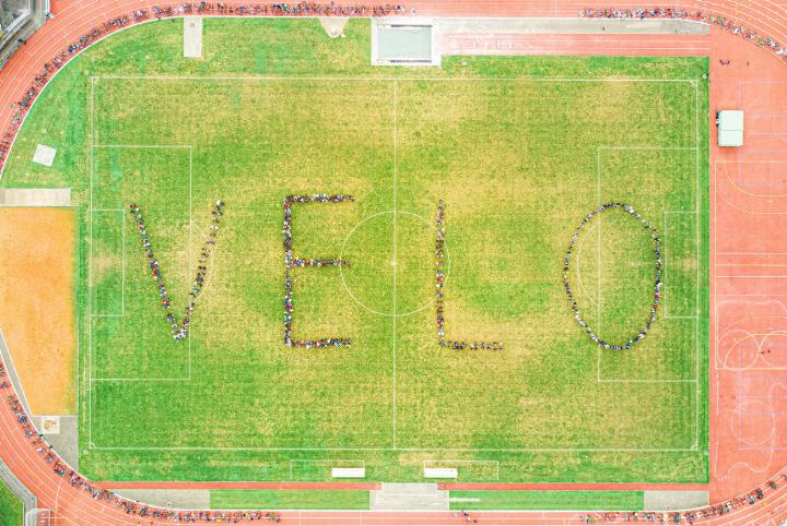 Das abschliessende Bild mit den 500 Schülerinnen und Schülern. Bild zvg / Clemens Marti