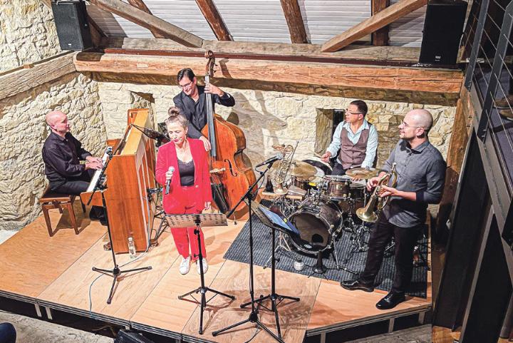 Ein Auftritt mit raffi nierten Arrangements. Bild zvg/Heinz Wirz