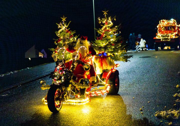 Auch der Santichlaus fand den Weg nach Bubendorf. Bilder Michael Herrmann