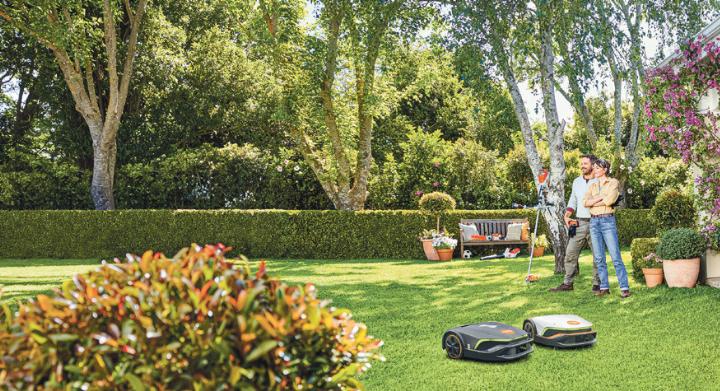 Ein Mähroboter im Garten verhilft dazu, Zeit für das Wesentliche nutzen zu können. Bild zvg