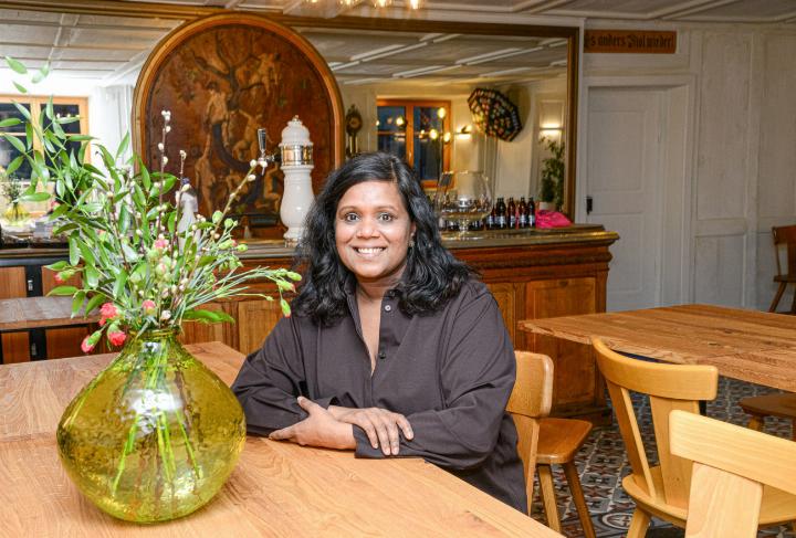 Mit Caterings und als Rezept-Entwicklerin hat Thusanthy Sinniah in der Region Basel bereits gewirkt. Mit dem «Schlüssel» in Waldenburg führt sie erstmals ein eigenes Restaurant.
Bild ch.