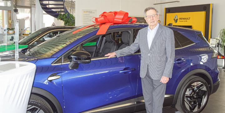 Ernst Buser befasste sich während Jahrzehnten mit dem Automobil. Bild Otto Graf