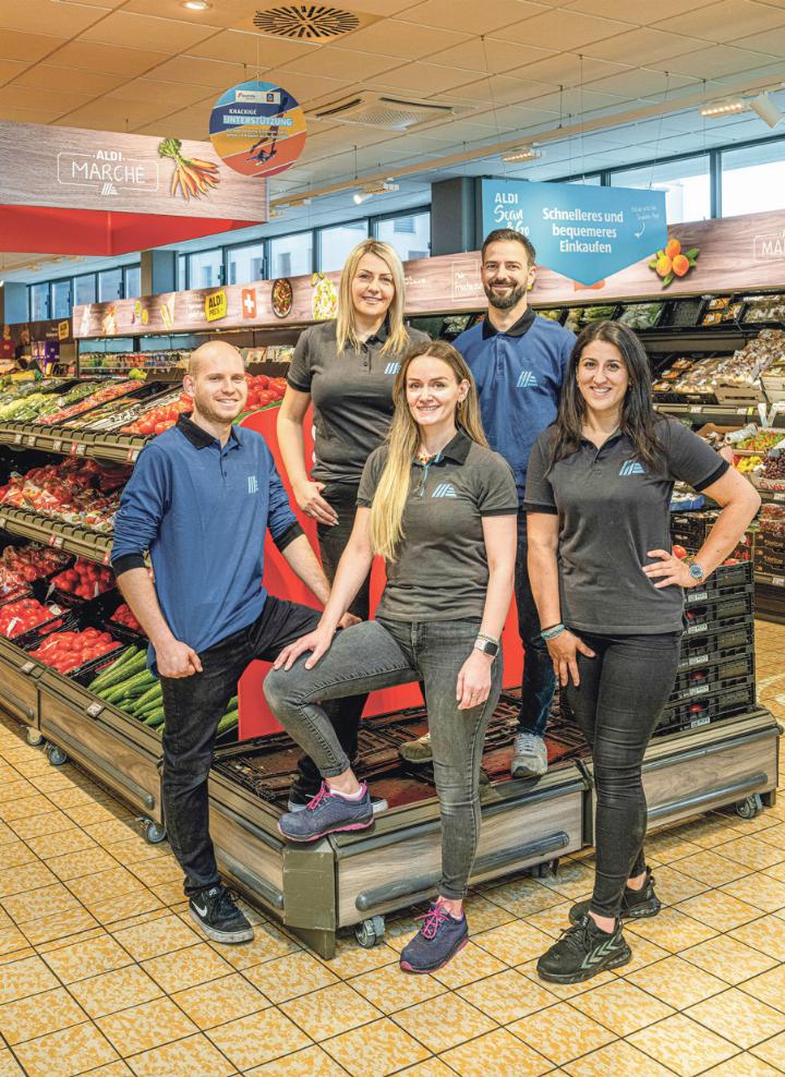 Die Mitarbeitenden freuen sich auf die neue ALDI-Filiale in Bubendorf. Bild zvg