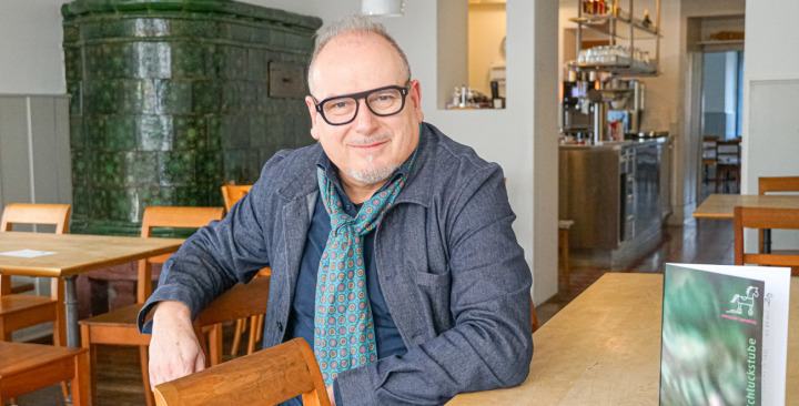 Mit einer frischen, hausgemachten, saisonalen und regionalen Küche will Hugo Buser seine Gäste verwöhnen.Bild Tobias Gfeller