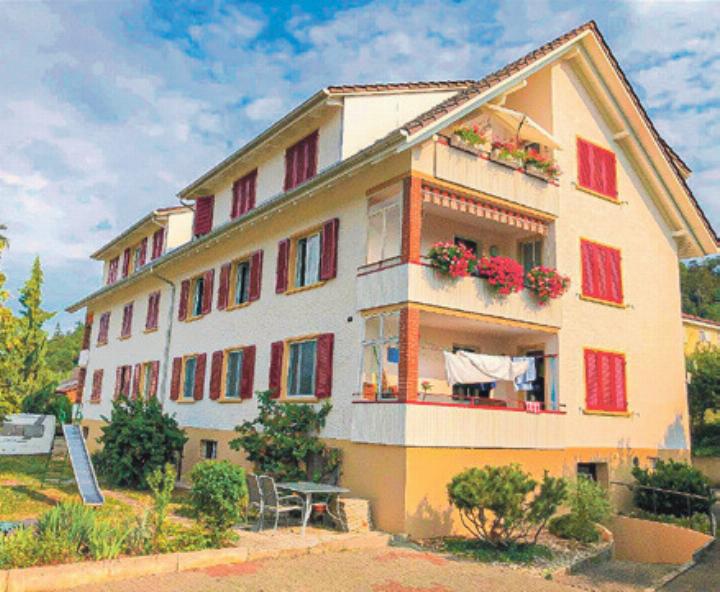 Ein neuer Anstrich verändert ein Haus grundlegend. Bild zvg