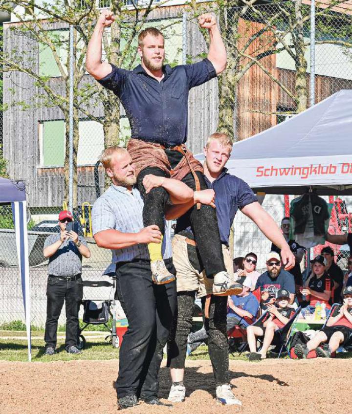 Die Baselbieter um Adrian Odermatt (oben) feiern einen Festsieg – auch am 1. Juni in Zeglingen? Bild Archiv vs