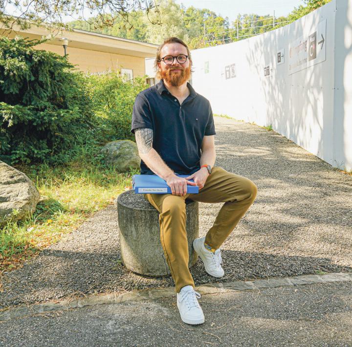 Sebastian Exl ist Betroffener und Therapeut gleichzeitig. Bild Tobias Gfeller