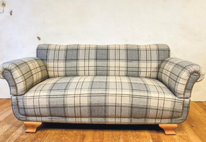 Franziska Plattner verhilft Ihren Lieblingsstücken zu neuem Glanz. Bild zvg