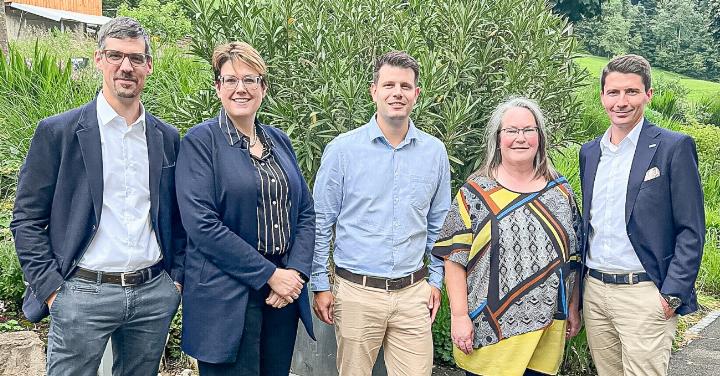 Der neue Vorstand der Spitex Waldenburgertal (von links): Patric Diriwächter, Désirée Stutz, André Wenk, Felicitas Rudin, Andreas Aerni. Es fehlt Andreas von Bergen. Bild zvg
