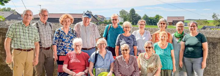 Der Chor besuchte das Tonwerk in Bonfol. Bild zvg