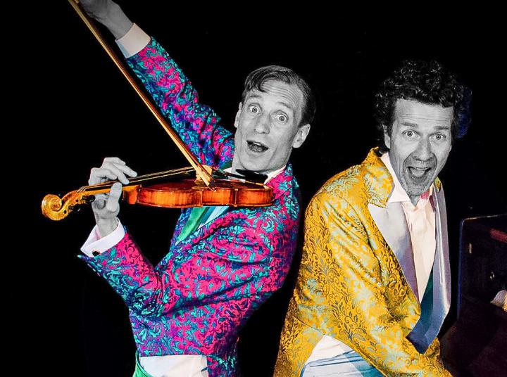 Giovanni Reber (links) und Michael Giertz zeigen erste Einblicke in ihr neues Programm.
Bild zvg