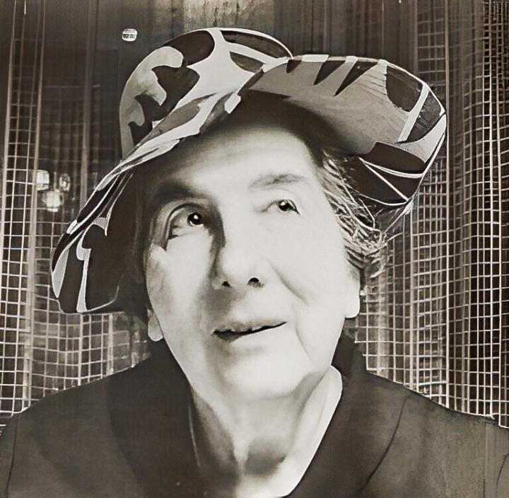 Ellen Widmann (1894–1985), Schauspielerin von europäischem Format, Theaterpädagogin und Gründerin des Kammersprechchors Zürich.
Bild zvg