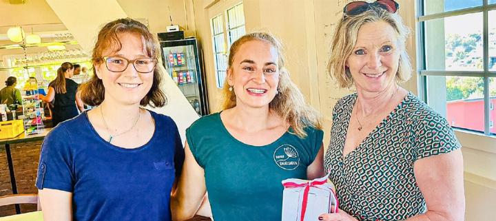 Diskutierten am Stammtisch der Grünen Region Sissach mit: Landrätin Dominique Zbinden, Biolandwirtin Manuela Lerch und Ständerätin Maya Graf. Bild zvg