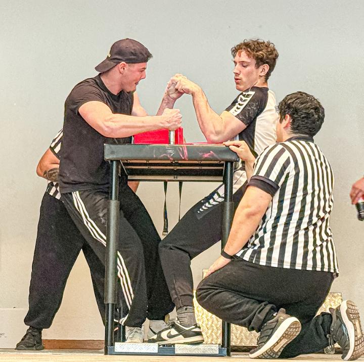 Technik, Taktik, mentale Stärke – und die Muskeln – entscheiden über Sieg und Niederlage im Armwrestling.