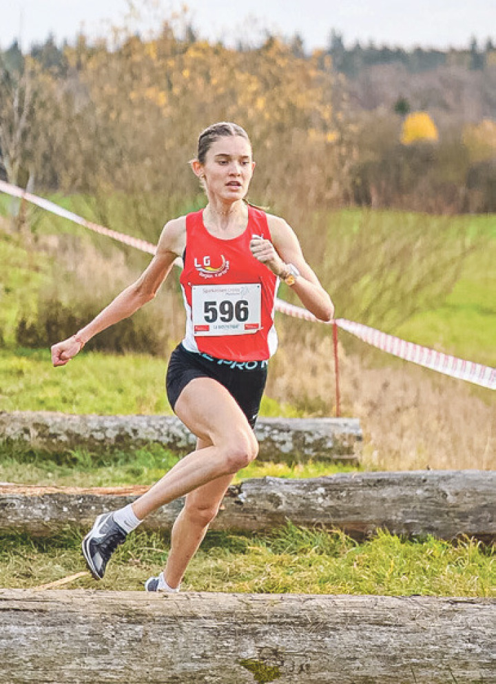 Aurina Coletti im Gelände. Bild zvg Aurina Coletti im Gelände. Bild zvg