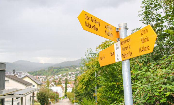 Ein Naturpark zieht Mittel der öffentlichen Hand und möglicherweise auch private Geldgeber an – damit werden zum Beispiel Wanderwege gebaut. Bild je.