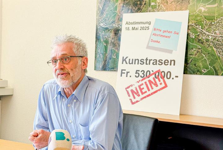 Für Urs Vollmer vom Referendumskomitee zeigte die Unterschriftensammlung, dass der Gemeindebeitrag auf wenig Gegenliebe stösst. Bild Thomas Immoos
