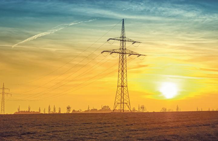 Ein Durchschnittshaushalt wird im kommenden Jahr für Strom 58 Franken weniger als 2025 bezahlen. Bild zvg