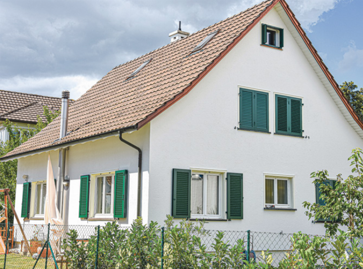 Nur ein intakter Anstrich schützt die Fassade vor Wind und Wetter.
Bild zvg