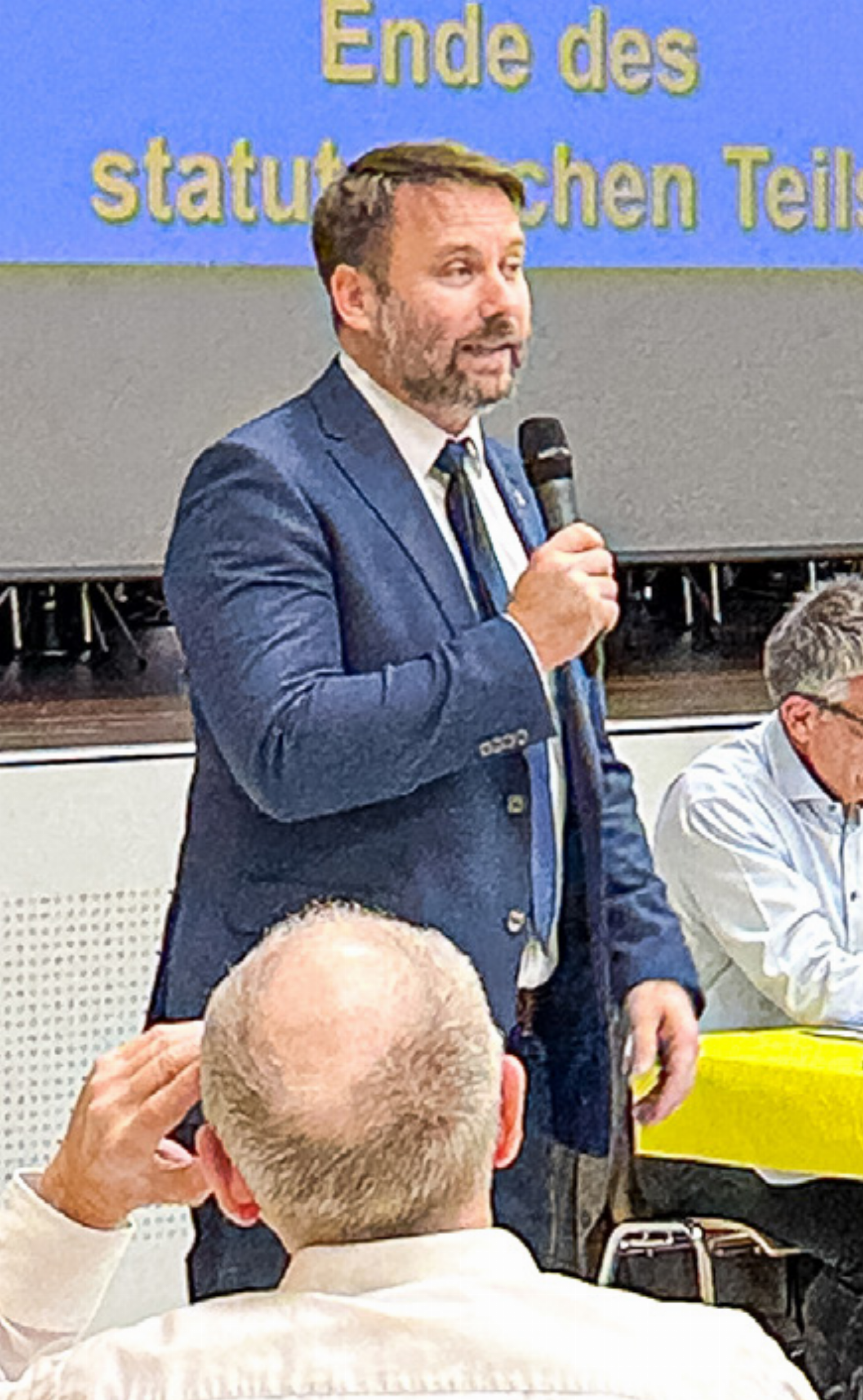 «Bienvenue Matthias Liechti» - Das Bild wird blockiert. – Möglicherweise durch einen aktiven Adblocker.