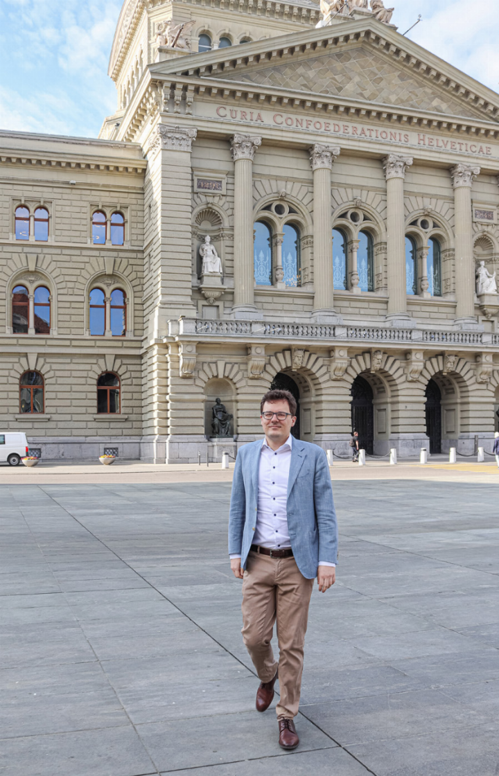 Während der Session geht Patrick Erny im Bundeshaus ein und aus. Bild zvg Während der Session geht Patrick Erny im Bundeshaus ein und aus. Bild zvg