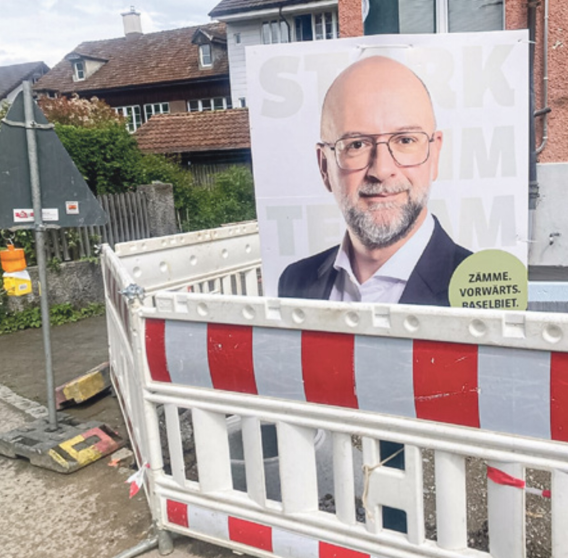 VOLKSOHR - Das Bild wird blockiert. – Möglicherweise durch einen aktiven Adblocker.