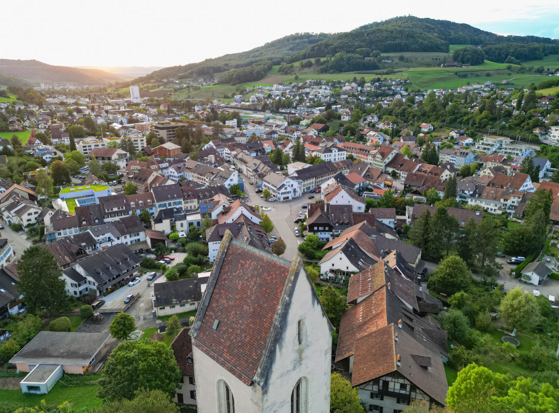 Es ist wieder Ruhe eingekehrt - Das Bild wird blockiert. – Möglicherweise durch einen aktiven Adblocker.