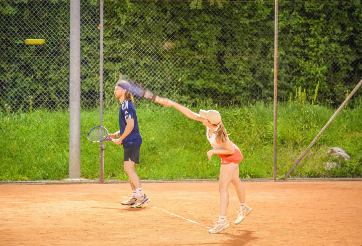 Wer sich in Sissach zum kantonalen Titel spielen will, muss auch mit der Hitze klarkommen. Bild Melina Gosdschan Wer sich in Sissach zum kantonalen Titel spielen will, muss auch mit der Hitze klarkommen. Bild Melina Gosdschan