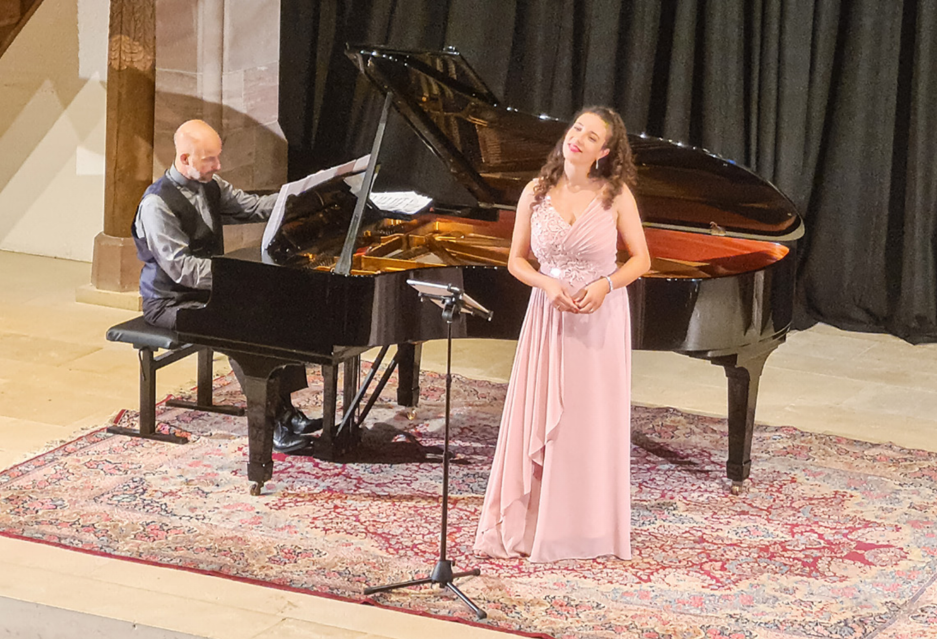 Glanzvoller Saisonabschluss Liestal | Sopranistin Chelsea Zurflüh und Pianist Riccardo Bovino begeisterten Herzblut, Sachverstand und - Das Bild wird blockiert. – Möglicherweise durch einen aktiven Adblocker.