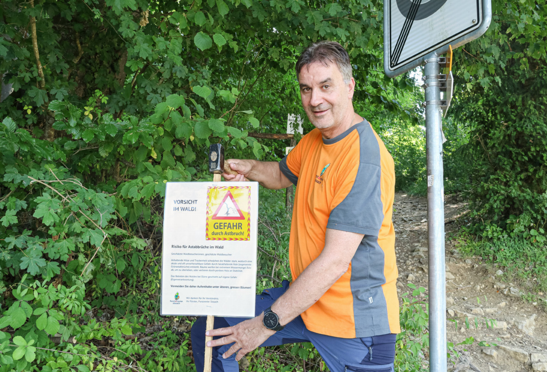 Rekorddürre erhöht Gefahr im Wald - Das Bild wird blockiert. – Möglicherweise durch einen aktiven Adblocker.