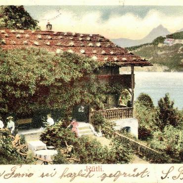 Eugen Schwarz aus Oberdorf schickt eine Postkarte aus dem Jahr 1904. Zu sehen ist das Rütli-Haus am Vierwaldstättersee, im Hintergrund der Grosse- und kleine Mythen. 
