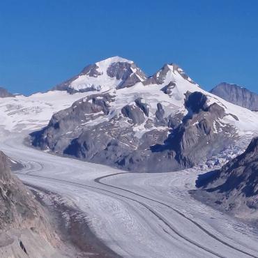 Der Aletschgletscher wird immer kleiner, wie eine Aufnahme des Läufelfinger Peter Mumenthaler vom Eggishorn zeigt.