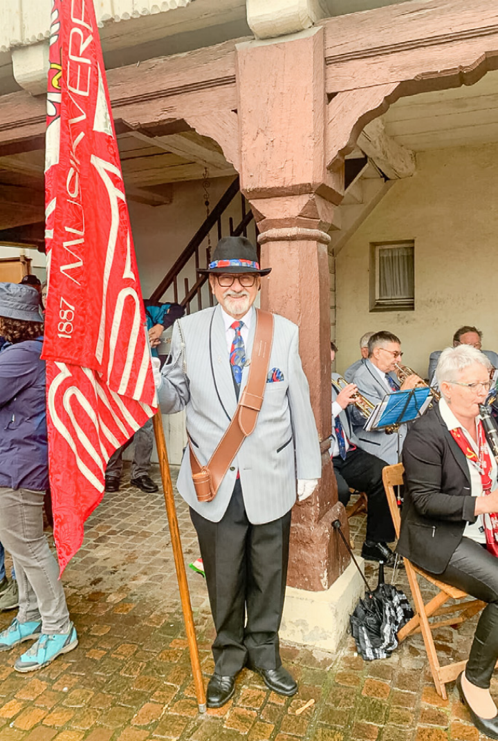 Werner Schäublin bei einem seiner Einsätze mit dem Musikverein Hölstein.
Bild zvg Werner Schäublin bei einem seiner Einsätze mit dem Musikverein Hölstein.
Bild zvg
