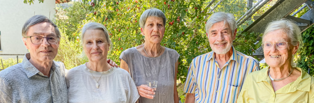 Die Stockwerkeigentümer der heutigen «Uhri»: (von links) Edi Baader, Katharina Baader, Regula Schmid, Edy Riesen und Hilda Riesen. Bild Willi Wenger Die Stockwerkeigentümer der heutigen «Uhri»: (von links) Edi Baader, Katharina Baader, Regula Schmid, Edy Riesen und Hilda Riesen. Bild Willi Wenger