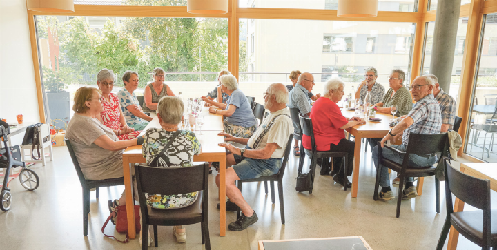 Die Jubilarinnen und Jubilare der 
Senioren Regio Liestal verbrachten im Pflegezentrum Brunnmatt einen gemeinsamen Nachmittag.
Bild zvg