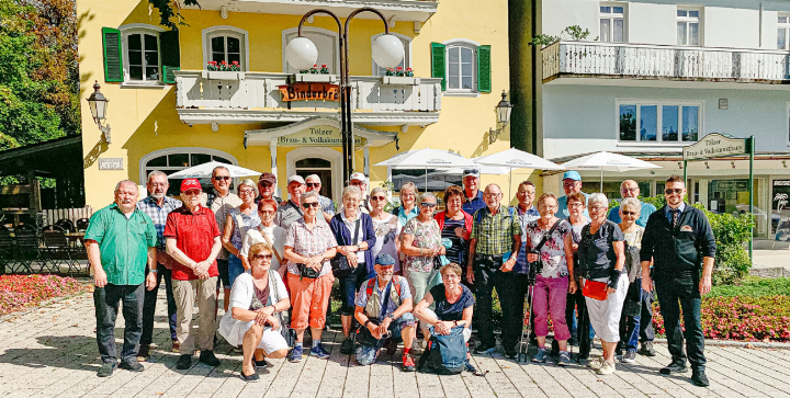 Gruppenbild vor schöner Kulisse in Bad Tölz – die Reise hat sich eindeutig gelohnt! Bilder André Frauchiger Gruppenbild vor schöner Kulisse in Bad Tölz – die Reise hat sich eindeutig gelohnt! Bilder André Frauchiger