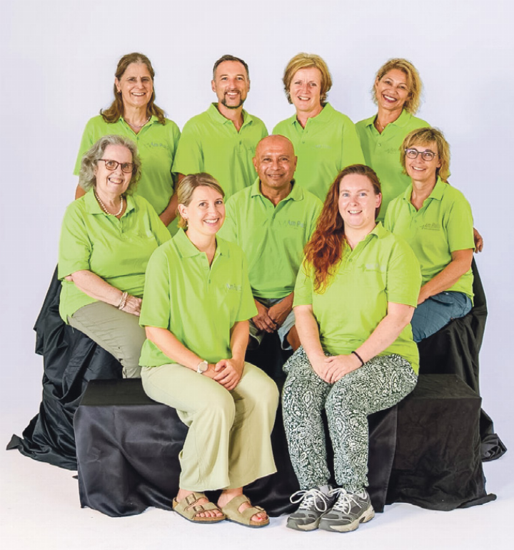 Das Team von Am Puls Spitex GmbH setzt auf persönliche Betreuung, Vertrauen und Nähe 
zu seinen Klientinnen und Klienten.
Bild zvg