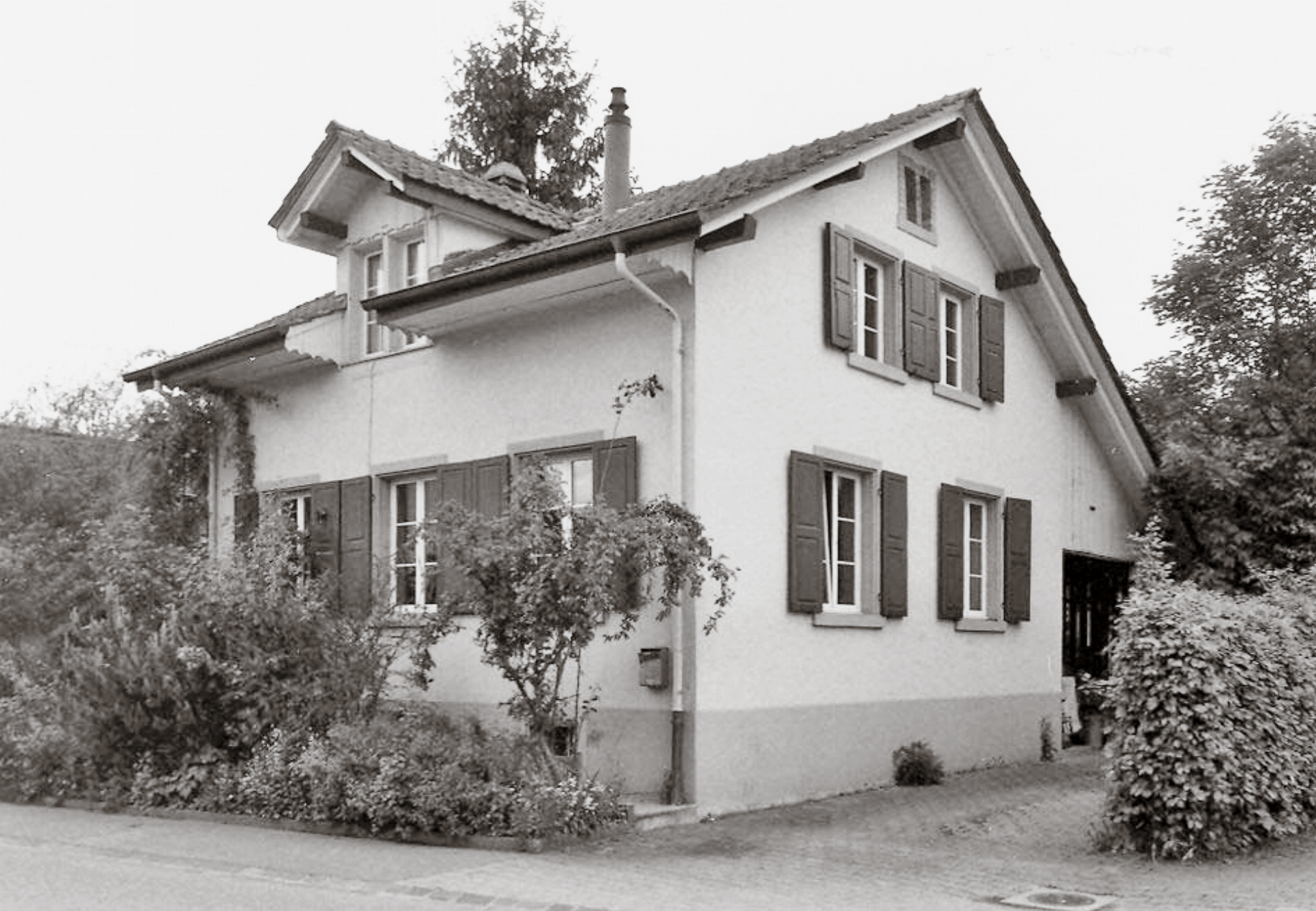 Mehrfamilienhaus ersetzt «Sutter-Bärti-Huus» - Das Bild wird blockiert. – Möglicherweise durch einen aktiven Adblocker.