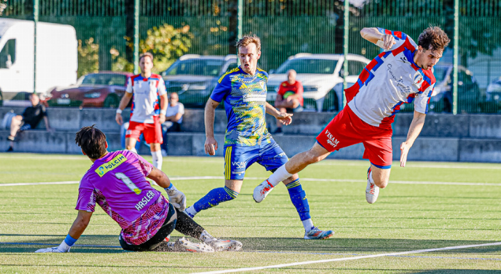 Der FC Bubendorf um Goalie Txapua Hasler muss gegen Gelterkinden kein Gegentor zulassen und ist noch zwei Punkte hinter dem FCG klassiert. Bild mhe. Der FC Bubendorf um Goalie Txapua Hasler muss gegen Gelterkinden kein Gegentor zulassen und ist noch zwei Punkte hinter dem FCG klassiert. Bild mhe.