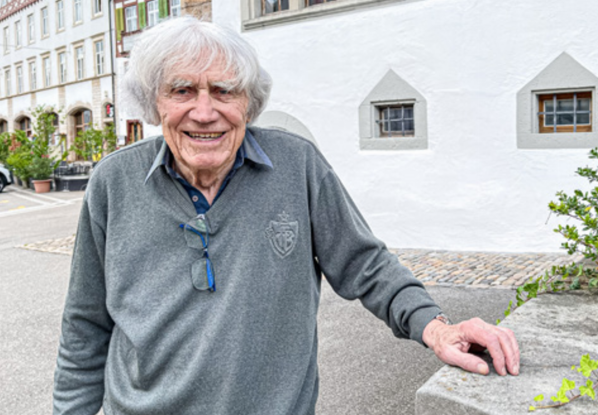 Robert Häfelfinger ist gestorben - Das Bild wird blockiert. – Möglicherweise durch einen aktiven Adblocker.