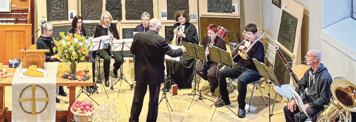 Ein Bläserensemble umrahmte den Erntedankgottesdienst musikalisch. Bild zvg