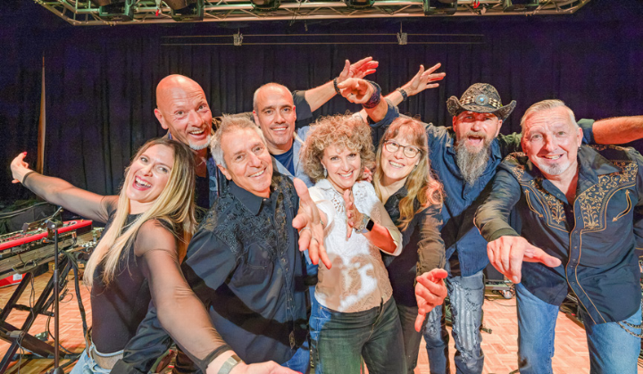 «Full Moon Rodeo» lädt zu einem Abend zum Zuhören und Mittanzen ins Marabu.
Bild zvg