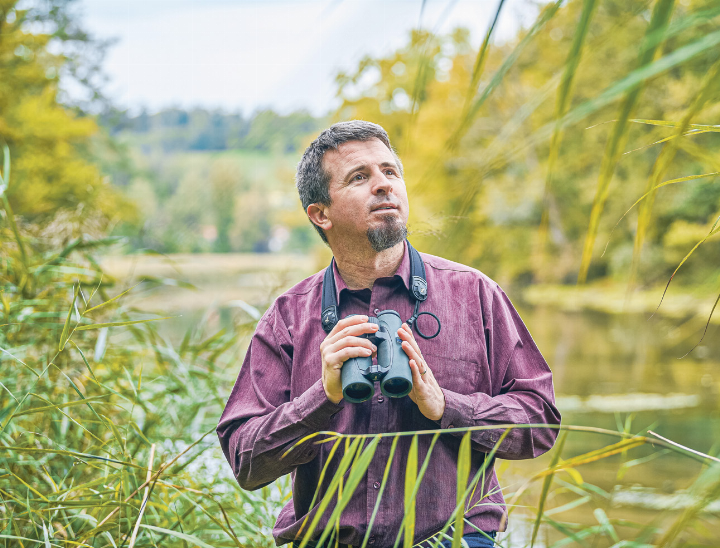 Raffael Ayé, Geschäftsführer von «BirdLife Schweiz», betont die Bedeutung des freiwilligen Engagements für den Naturschutz. Bild zvg Raffael Ayé, Geschäftsführer von «BirdLife Schweiz», betont die Bedeutung des freiwilligen Engagements für den Naturschutz. Bild zvg
