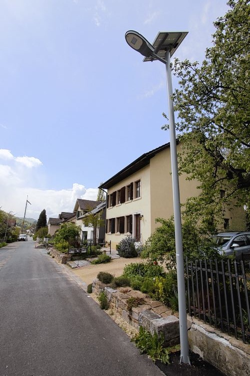 Ormalingerstrasse hält als Teststrecke für moderne Lampen hin - Das Bild wird blockiert. – Möglicherweise durch einen aktiven Adblocker.