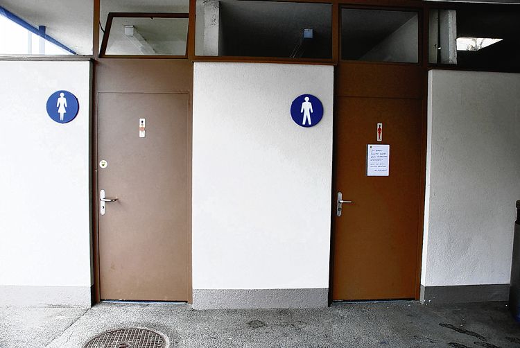 Mit SMS-Code die WC-Tür öffnen - Das Bild wird blockiert. – Möglicherweise durch einen aktiven Adblocker.